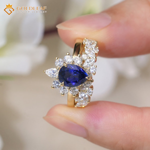 Anillo Apilable de Oro Sólido de 18K con Zafiro Creado en Laboratorio con Corte de Pera y Halo de Diamantes Cultivados en Laboratorio, Anillo de Boda Vintage - Product Image 2