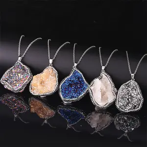 Irregular Rough Crystal Cluster Pendant Natural Raw White Crystal Cluster With Color Plating Diamond Charm DIY Necklace