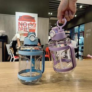 Botella de Agua Reutilizable Ecológica de Boca Ancha de Plástico de 32 oz Personalizada con Pajita para Gimnasio, Deporte y Bicicleta - Product Image 3