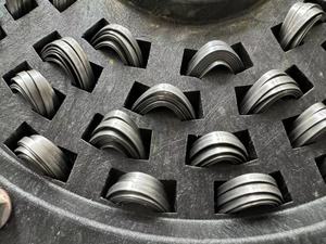 Tùy chỉnh dây thép đường quét bên bàn chải máng xối quét chổi để làm sạch đường - Product Image 4