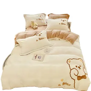 New style pure cotton comfortable skin-friendly mother-infant level cute cartoon pattern kid bedding set collections