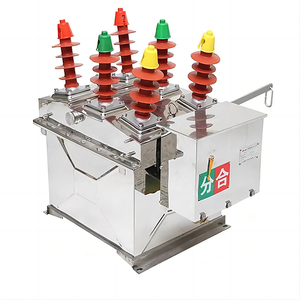 เบรกเกอร์สุญญากาศแบบแยกส่วนแรงดันสูง คุณภาพสูง สำหรับใช้งานกลางแจ้ง 11KV Zw8-12 3 เฟส พร้อมระบบตัดวงจรอัตโนมัติ - Product Image 1