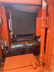 รถขุดฮิตาชิ ZX80 มือสอง 8 ตัน เครื่องยนต์เดิม PLC และปั๊มไฮดรอลิก สภาพดีเยี่ยม ชั่วโมงการใช้งานต่ำ รับประกัน 1 ปี - Product Image 4