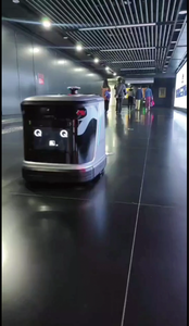Robot de Limpieza Comercial Q3-G con Succión de 15KPa para Oficina, Hotel y Almacén - Product Image 5