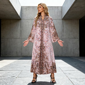 Robe Abaya décontractée en polyester uni personnalisée pour femmes musulmanes, fournie par un grossiste en Chine - Product Image 3