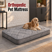 Matelas orthopédique personnalisé pour chien avec étiquettes de marque sur mesure, housse matelassée amovible et options de tissus pour collections de marques d'animaux de compagnie