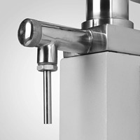 Machine manuelle verticale A03 à tête unique pour le collage de liquides (5-50 ml) – Haute précision pour miel, crèmes, dentifrice, huiles essentielles, lait
