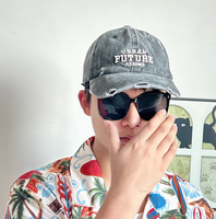 Gorra de béisbol bordada lavada vintage con logotipo personalizado Tela de encaje elegante para deportes al aire libre Patrón impreso