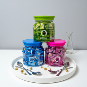 Proveedor de Caramelos Cúbicos Multicolores Premium, Caramelos Duros Comprimidos con Sabor a Frutas y Yogur en Forma de Gota, Dulces en 12 Botellas - Product Image 1