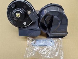 <span class=keywords><strong>แตร</strong></span>รถยนต์แบบสองเสียง 12V 24V คุณภาพพรีเมียม แบบเด็นโซ่ <span class=keywords><strong>เสียง</strong></span>ดังพิเศษ กันน้ำ <span class=keywords><strong>แตร</strong></span>ไฟฟ้ารูปทรงหอยทาก สำหรับรถยนต์ ซีดาน SUV อัพเกรด - Product Image 2