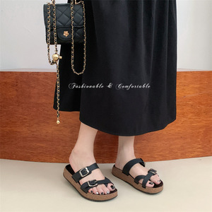Sandalias Heli Shark Casuales con Correa para Mujer, Nuevas <span class=keywords><strong>Chanclas</strong></span> <span class=keywords><strong>de</strong></span> Verano con Suela Gruesa <span class=keywords><strong>de</strong></span> PVC y Tira en el Dedo, Zapatos <span class=keywords><strong>de</strong></span> Playa para Exteriores - Product Image 3