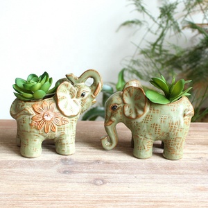Maceta Moderna de Cerámica con Diseño de Elefante Bebé Auspicioso, Esmalte Cambiado en Horno, para Suculentas o Decoración de Escritorio - Product Image 1