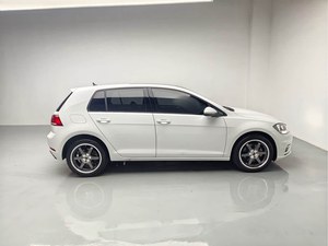 <span class=keywords><strong>Autos</strong></span> <span class=keywords><strong>Usados</strong></span> <span class=keywords><strong>Golf</strong></span> 2020 280TSI DSG Sedán Automático con Volante a la Izquierda, Interior Oscuro, Buen Estado, <span class=keywords><strong>Autos</strong></span> <span class=keywords><strong>en</strong></span> <span class=keywords><strong>Venta</strong></span> - Product Image 5