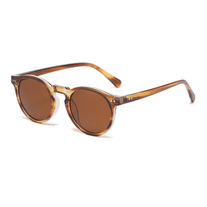 Lunettes de soleil classiques légères, style rétro, monture noire intégrale, verres polarisés UV400, matériau TAC, protection solaire - Product Image 6