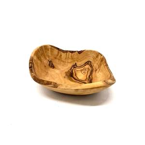 Cucchiaio per risotto in legno d'olivo rustico e durevole - Product Image 1