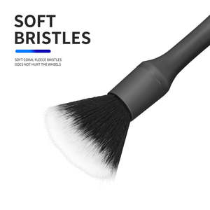 Nouveau kit de brosses de detailing auto en poils de sanglier pour intérieur et extérieur de <span class=keywords><strong>voiture</strong></span>, microfibre <span class=keywords><strong>anti</strong></span>-rayures et <span class=keywords><strong>anti</strong></span>-chimiques - Product Image 4