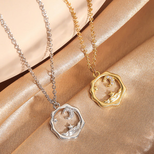 Collana con Ciondolo in Ottone Traforato Fatto a Mano, Elegante e Delicato, con Motivi Luna, Stella, Montagna e <span class=keywords><strong>Mare</strong></span>, per Donna, Uso Quotidiano, Regalo - Product Image 1