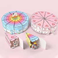 Boîte cadeau créative en forme de gâteau triangulaire pour fête d'anniversaire, disponible en stock, adorable présentoir à bonbons, boîte à bonbons