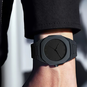 นาฬิกาควอตซ์ผู้ชายแบบสบายๆ เป็นมิตรกับสิ่งแวดล้อม ดีไซน์พลาสติกแบบ unisex สีดำ ตัวชี้แบบโอเวอร์ไซส์ สายซิลิโคน - Product Image 5
