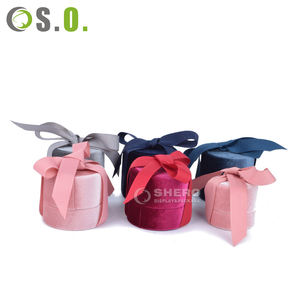 Boîte à bijoux en velours personnalisée pour cadeaux, avec nœud, pour colliers et bagues en diamant, emballage cadeau en flanelle - Product Image 1