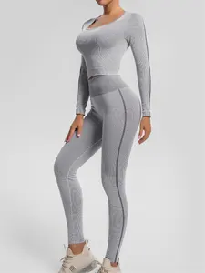 Fabrika doğrudan kaliteli iki parçalı Set hızlı kuru hafif Yoga kıyafeti koşu egzersiz pantolonları geometrik geri dönüştürülebilir spor