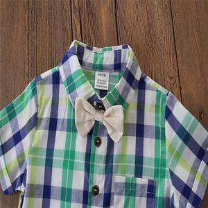 Completo Estivo per Neonati e Bambini: Pagliaccetto a Maniche Corte con Papillon a Quadri + Pantaloncini con Bretelle - Abito Formale da Gentiluomo - Product Image 4