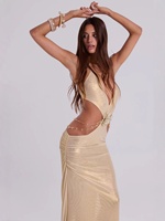 Nouvelle Robe Longue d'Été Élégante Couleur Unie Col Halter Dos Nu Coupe Ajustée Sans Manches avec Appliques Florales pour Soirées