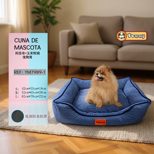 Cuccia per Animali Domestici Blu Quadrata con Tessuto Tecnologico e Design a Nido in Velluto di Mais - Product Image 3