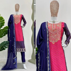 Costume Bandhani Salwar Kameez de haute qualité avec broderie et paillettes travail élégant tenue de mariage et de fête pakistanaise - Product Image 4