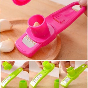 Garlic <b>Grinder</b> Manual Plastic Green Rose Red Kitchen <b>Herb</b> Spice Tool Crusher Press - Product Image 1
