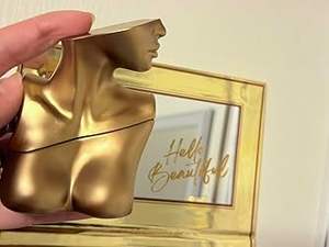 น้ำหอม EDP คุณภาพสูง 100 มล. จากโรงงานโดยตรง สำหรับสุภาพสตรี ขายส่ง กลิ่นบิลลี่ ไอลิช หอมกลิ่นไม้หอมละมุนสำหรับผู้หญิง - Product Image 4