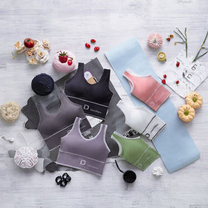 A017# Factory Custom Comfortable Elastic Breathable No Wire Halter Sports Yoga Bra U-Shaped Beautiful Back Fixed Cup Solid - Product Image 2