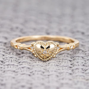 Anello con Diamante Taglio Cuore A098 in Oro Massiccio 18K, Diamante Naturale, Gioiello Romantico da Donna per Fidanzamento - Product Image 5