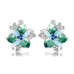 Orecchini a lobo con fiore bianco champagne, placcati in argento, in lega di zirconi, gioielli regalo romantici da donna - Product Image 1