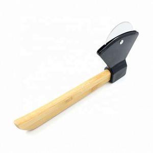 <b>Hot</b> Sellers Axe-Shaped Stainless Steel Slicer for Baking Tools Axe Pizza Cutter - Product Image 4