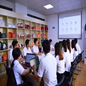 กระเป๋าปฐมพยาบาลแบบพกพาที่ได้รับการรับรองจาก <span class=keywords><strong>OPI</strong></span> กระเป๋าปฐมพยาบาลสำหรับเดินทาง อุปกรณ์ตั้งแคมป์ ชุดปฐมพยาบาลฉุกเฉินแบบพกพาสำหรับกิจกรรมกลางแจ้ง - Product Image 5