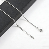Collier en acier inoxydable en forme de serpent, plaqué sous vide 18 carats, universel pour hommes et femmes, collier de couple, chaîne de bijoux