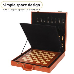 Échecs de luxe personnalisables en coffret cadeau haut de gamme, pièces d'échecs en bois grainé, échiquier en bois, ensemble de luxe pour adultes - Product Image 2