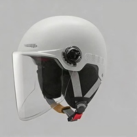 Vente directe d'usine, casque demi-face unisexe pour adultes, doublure en daim, lentille HD en PC, casque de moto, protection de la tête, casques chinois