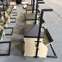 Chaise Wunda Professionnelle de Pilates Reformer en Bois d'Érable avec Poignée Métallique pour Entraînement en Studio Commercial