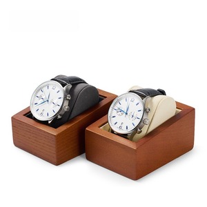 Caja de exhibición de relojes personalizada, nueva, de madera maciza con almohada de microfibra, soporte de exhibición para relojes de pareja - Product Image 1