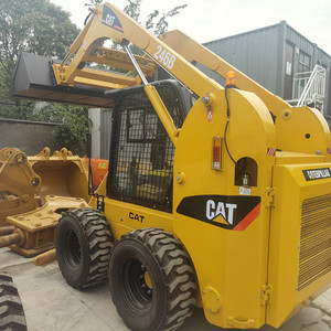 Chargeuse compacte sur pneus d'occasion CAT 262D/236D/246D/246B, chargeuse frontale, quatre roues motrices, capacité nominale de 5 tonnes, à vendre - Product Image 1