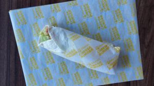 Papel de Envolver Alimentos de 40 g/m², Apto para Alimentos, Personalizado, Buen Precio, Antigrasa, de PE, Ecológico, Reciclado, para Hamburguesas, Papas Fritas, Palomitas de Maíz - Product Image 6