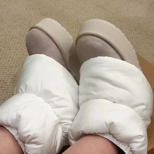 Botas de Nieve de Diseñador al por Mayor, Botas uGss Originales Personalizadas, Zapatos de Moda que Aumentan la Estatura para Mujer, para Exteriores - Product Image 4