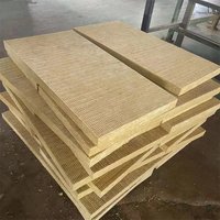 Laine de roche acoustique économique 100 mm, cubes de laine de roche résistants aux hautes températures, laine de roche abordable pour l'hydroponie