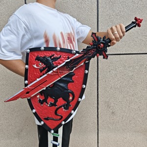 Pedang dan Perisai Mainan Busa PU Desain Pedang Gelap Hitam Merah Halloween Eilite Black, Cocok untuk Properti Cosplay - Product Image 5