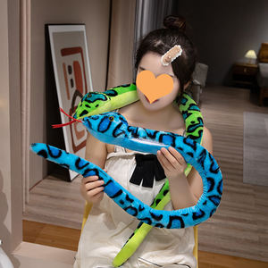 Peluche serpent lumineuse à LED Jouet en peluche serpent brillant pour les blagues pratiques - Product Image 6
