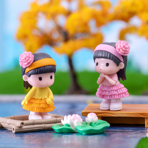 Mini figurines artisanales en plastique écologique pour couple amoureux, avec bandeau pour fille et cadeau pour garçon, ornement de Saint-Valentin pour voiture et bureau - Product Image 5