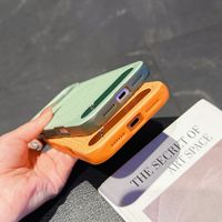 Coque de téléphone givrée respirante ATB Summer Honeycomb avec support magnétique à dissipation thermique pour iPhone 17 Pro Max