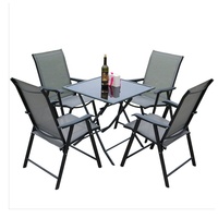 Ensemble de salle à manger d'extérieur peu encombrante OEM table et chaises de jardin en métal pliantes de luxe avec chaise empilable pour café restaurant